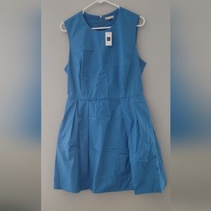 Gap Beautiful Blue Dress with pockets!